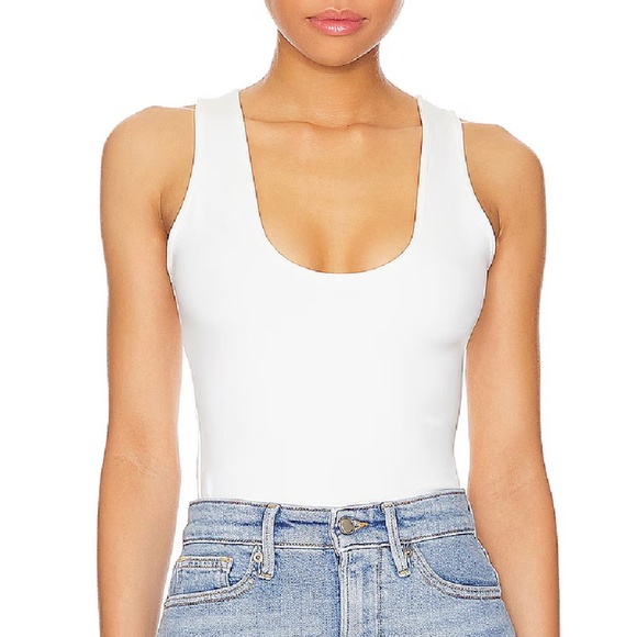 Good American Tops - Good American Scuba Scoop Tank in black